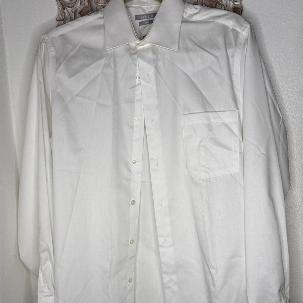 Van Heusen Classic White Dress Shirt